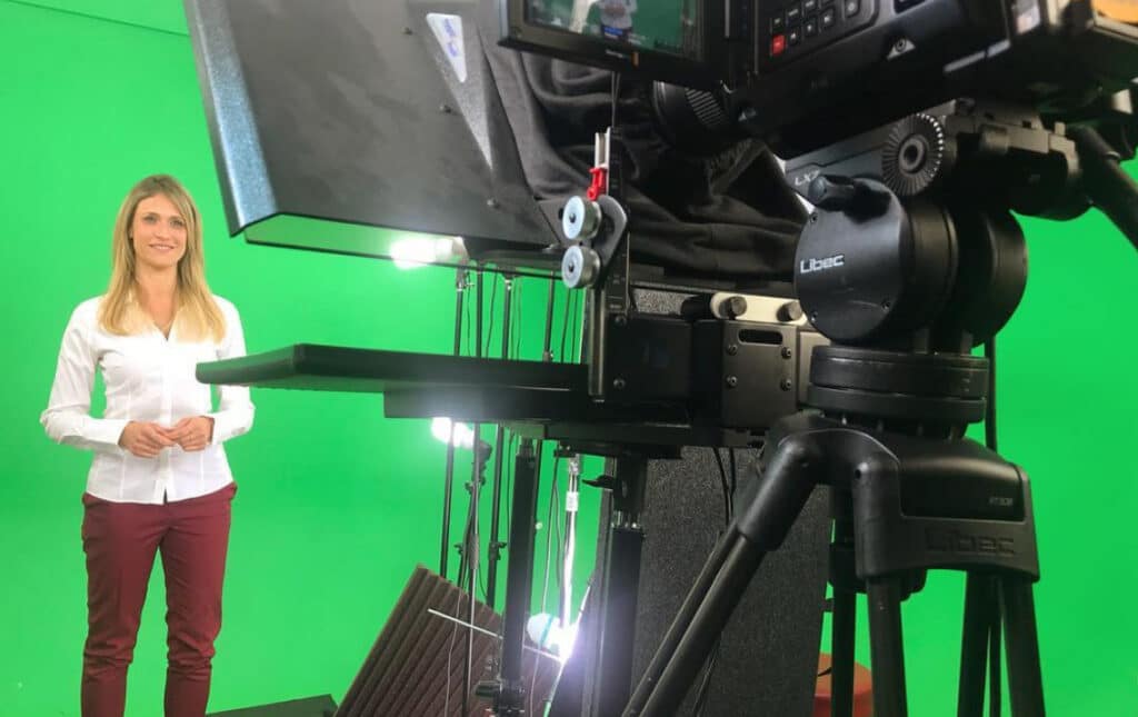 Michelle Female Motorsport Tech TV presenter at Great British Presenters